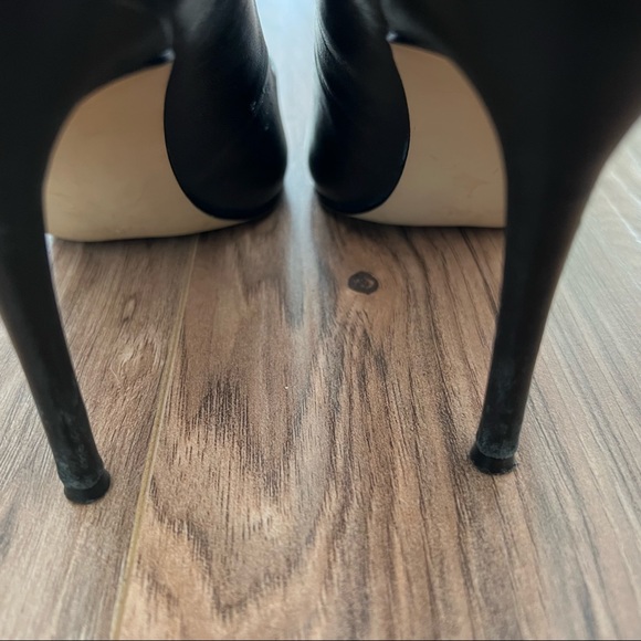 🦊Guess Leather Pumps - Picture 6 of 11